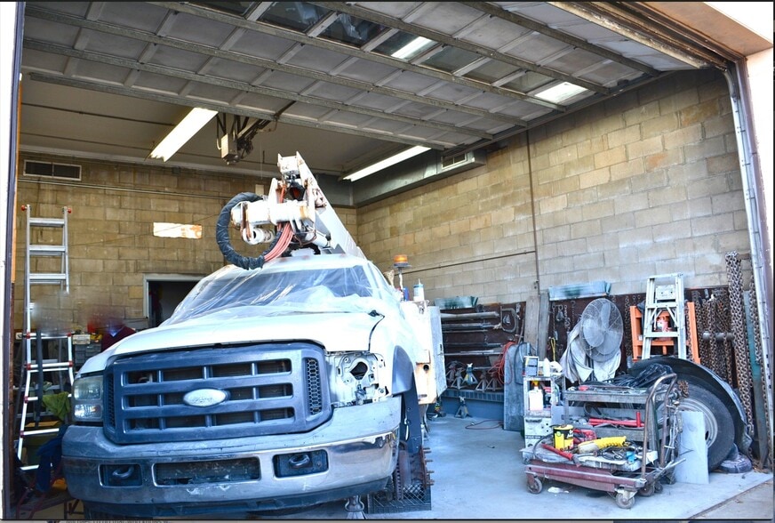 More Photos Of 915 US Highway 1, Avenel Auto Dealership For Sale