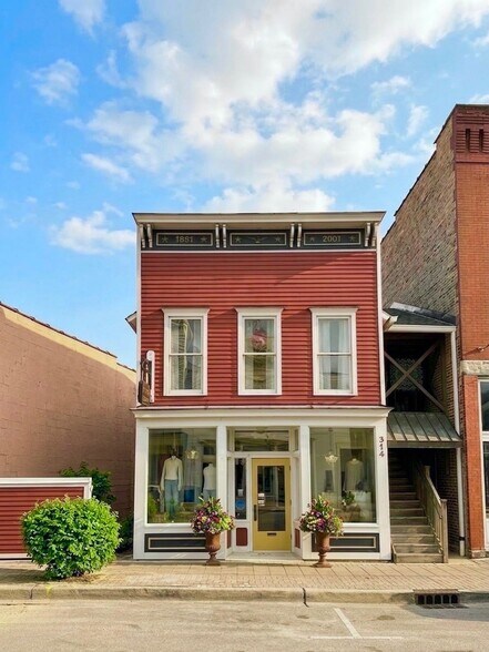 Primary Photo Of 314 Canal St, Lemont Storefront Retail Office For Lease
