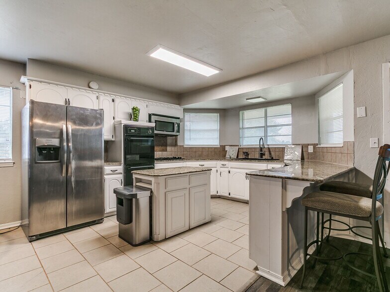 More Photos Of 5201 Washington Blvd, Spencer Land For Sale