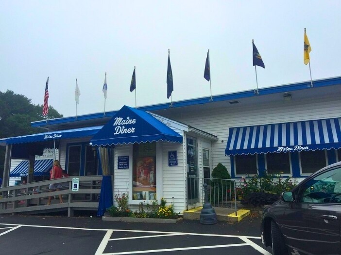 More Photos Of 2265 Post Rd, Wells Restaurant For Sale