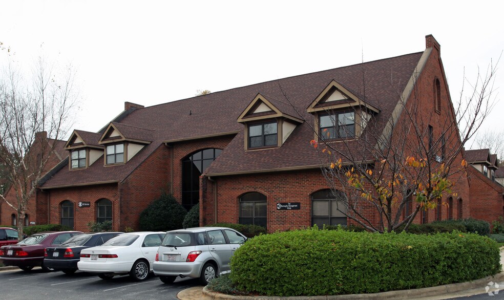 More Photos Of 107 Fountain Brook Cir, Cary Office For Lease