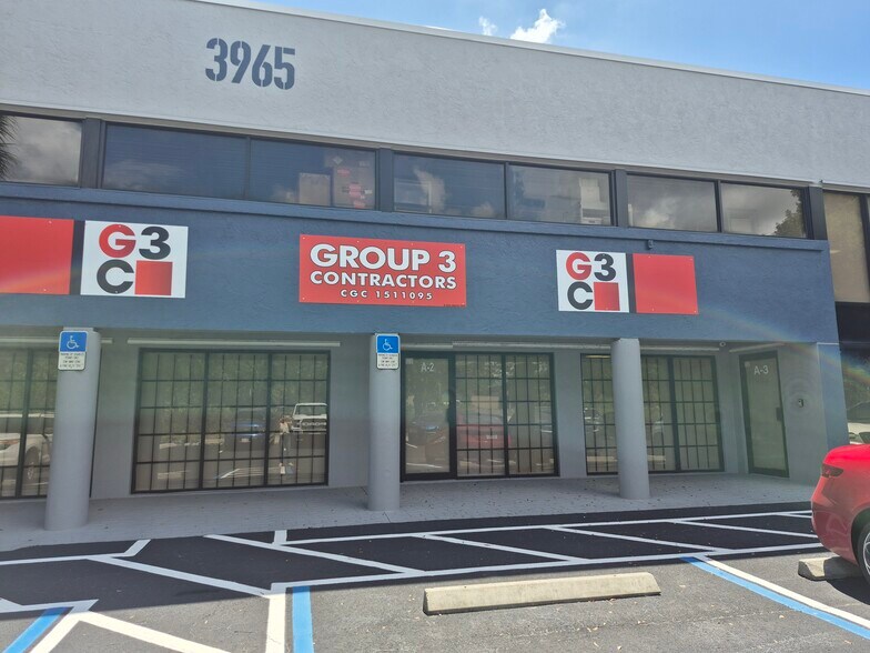 Primary Photo Of 3965 Investment Ln, West Palm Beach Showroom For Lease