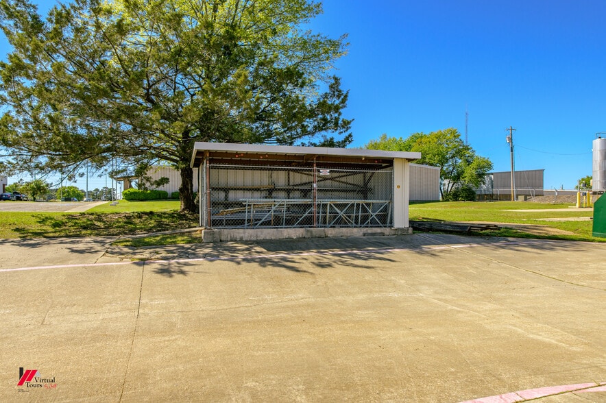 More Photos Of 3636 New Boston Rd, Texarkana Flex For Sale