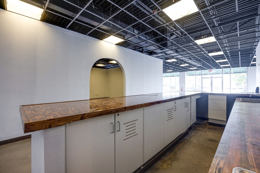 More Photos Of 2271 Gunbarrel Rd, Chattanooga Unknown For Lease