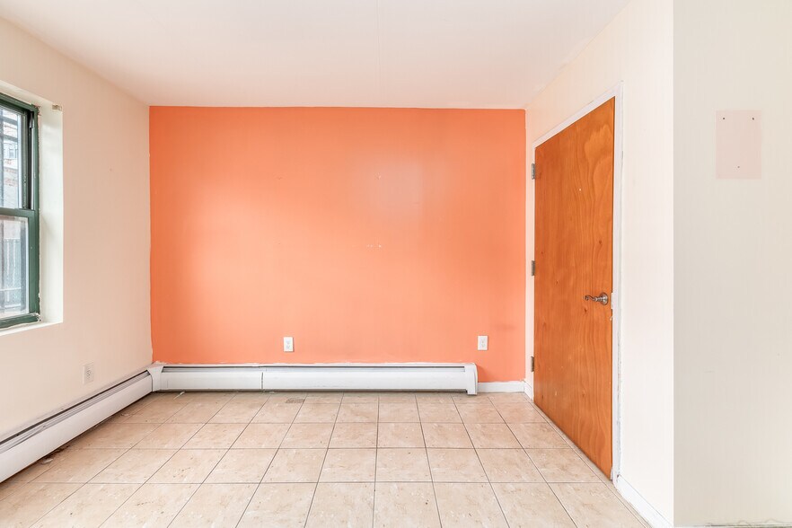 More Photos Of 311 Beach 53rd St, Far Rockaway Apartments For Sale
