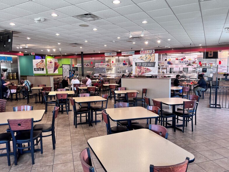 More Photos Of 9158 Atlee Rd, Mechanicsville Restaurant For Lease