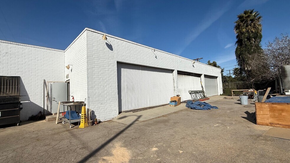 Primary Photo Of 4611 Exposition Blvd, Los Angeles Warehouse For Lease