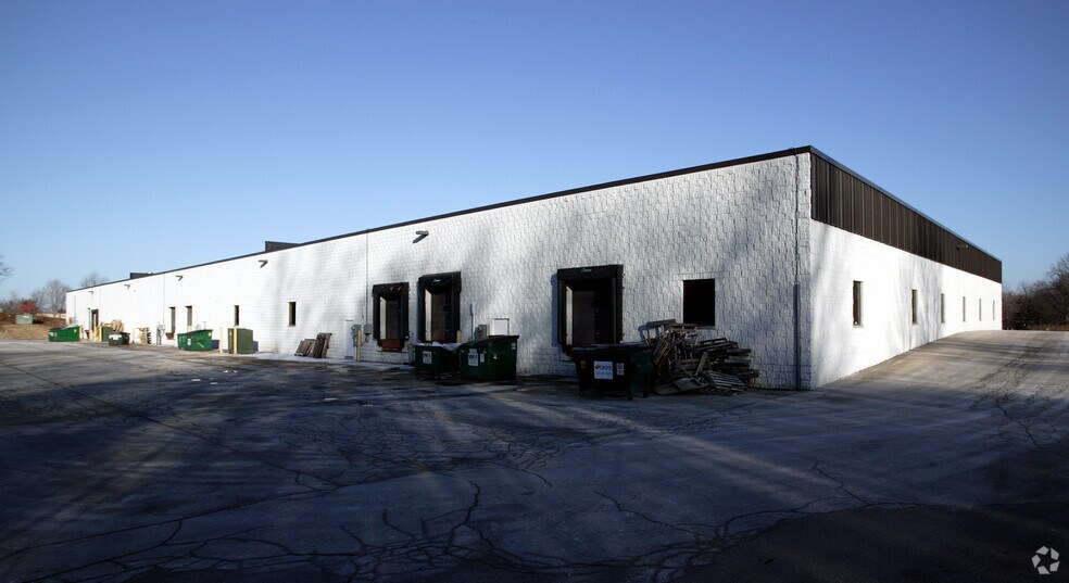 More Photos Of W229 N1687 Westwood Dr, Waukesha Light Manufacturing For Lease