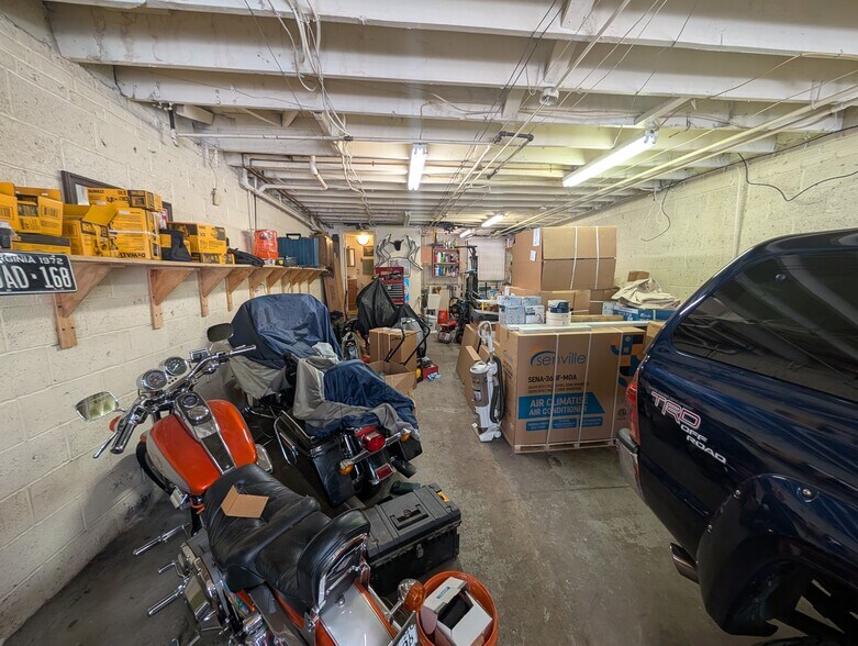 More Photos Of , Baltimore General Retail For Sale