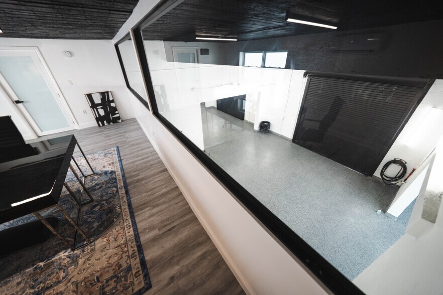 More Photos Of 15-21 NW 9th Ave, Fort Lauderdale Warehouse For Sale