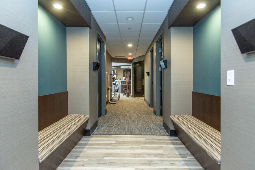 More Photos Of 7300 France Ave S, Edina Medical For Lease