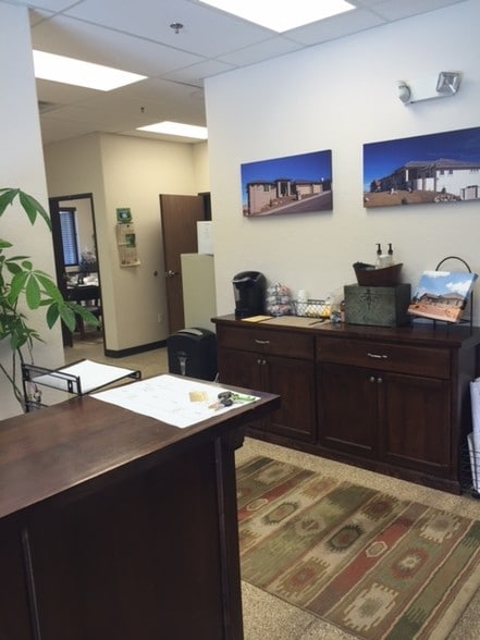 More Photos Of 2626 Stearman Rd, Prescott Warehouse For Lease