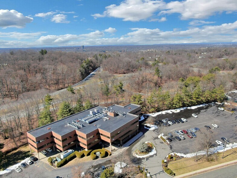 More Photos Of 100 Dutch Hill Rd, Orangeburg Medical For Lease