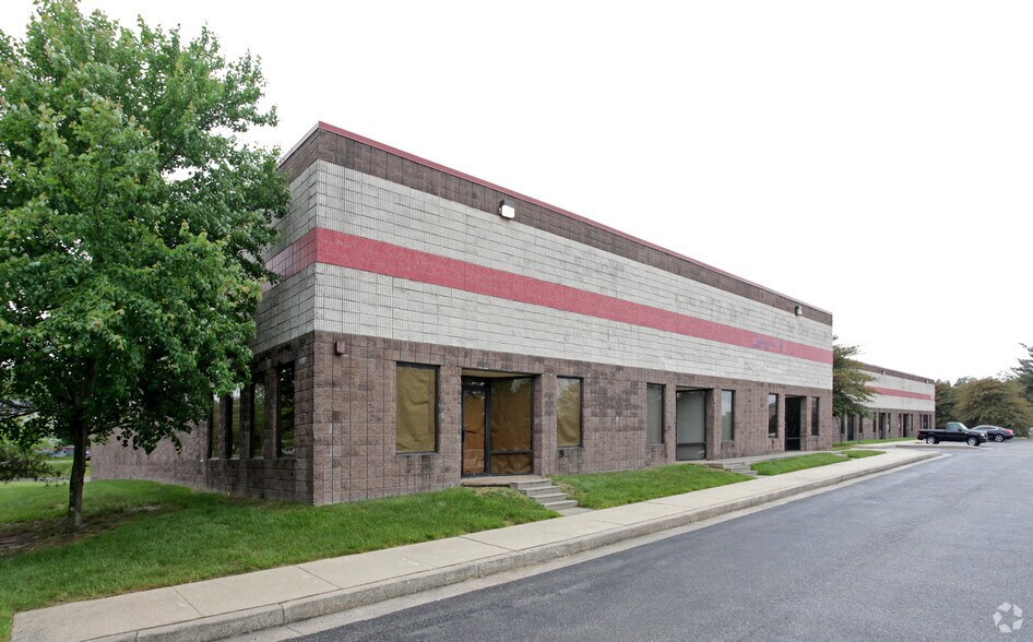 More Photos Of 10610 Iron Bridge Rd, Jessup Warehouse For Lease