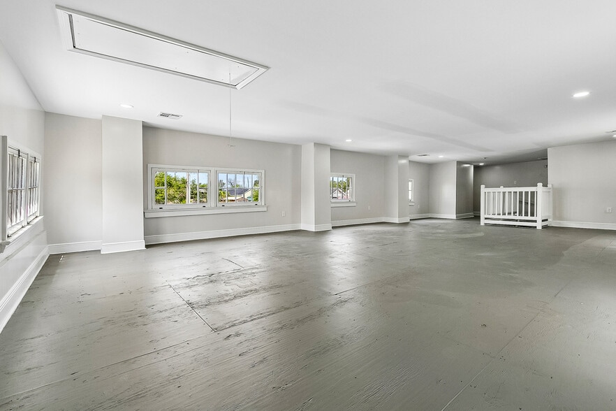 More Photos Of 1100 N Broad Ave, New Orleans Storefront Retail Residential For Sale