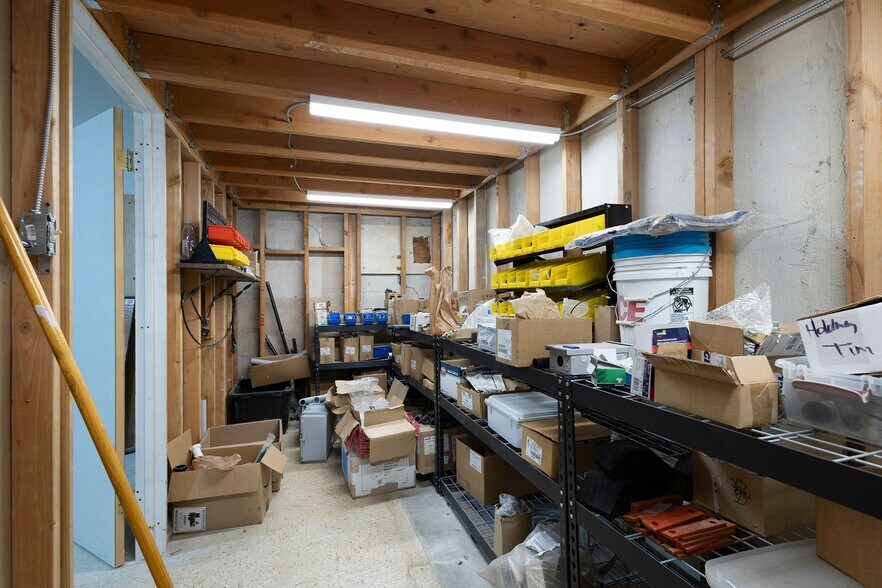 More Photos Of 128 S Colusa St, Willows Specialty For Lease