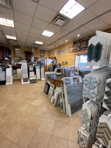 More Photos Of 3295 Royal Ave, Oceanside Warehouse For Sale