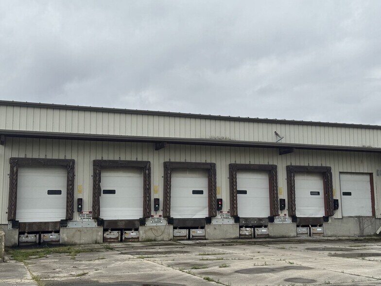 More Photos Of 500 Raybestos Dr, Upper Sandusky Manufacturing For Lease