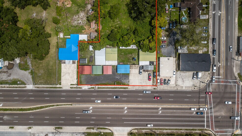 More Photos Of 8225 103rd St, Jacksonville Freestanding For Sale