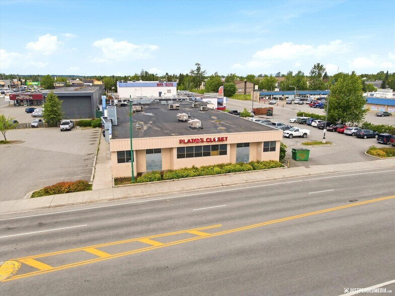 More Photos Of 1201 W Northern Lights Blvd, Anchorage Freestanding For Lease