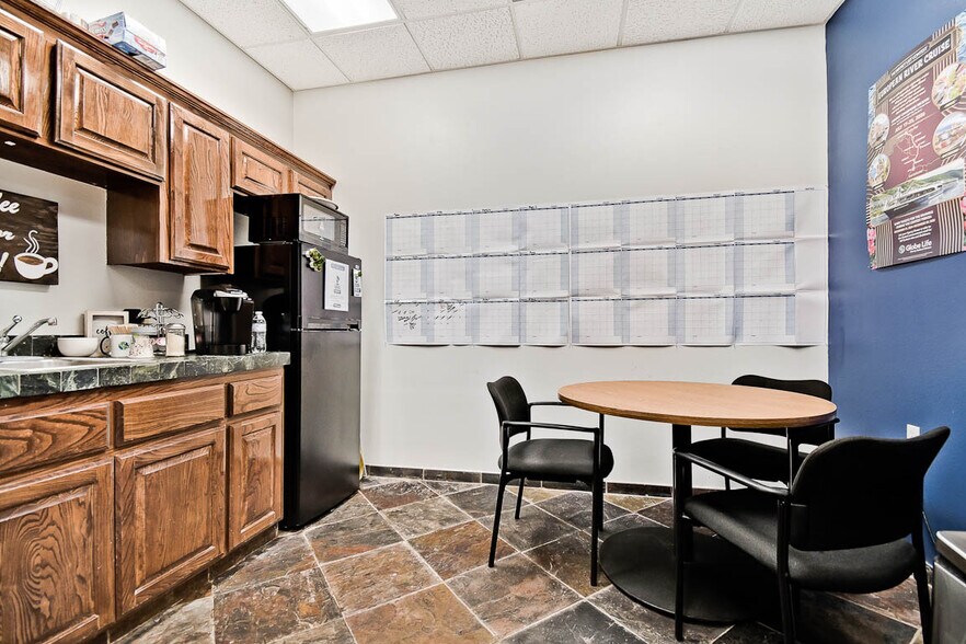 More Photos Of 1700 Industrial Drive, Rogers Office For Lease