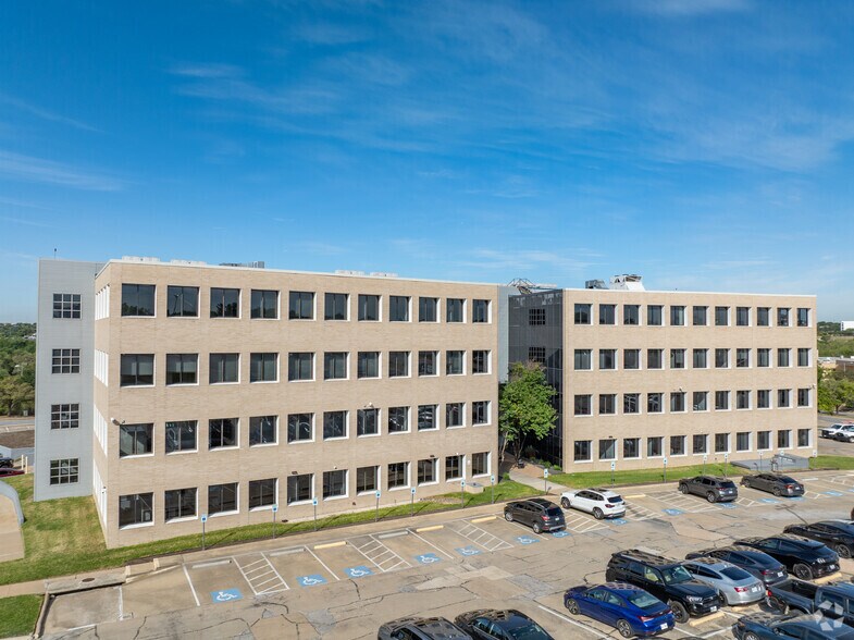 More Photos Of 8407 Wall St, Austin Office For Lease