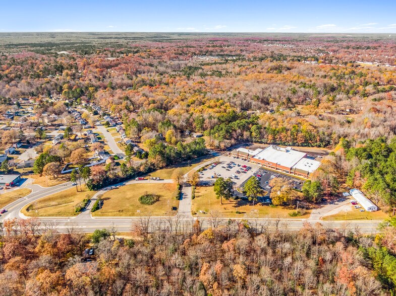 Primary Photo Of 15700-15702 Jefferson Davis Hwy, Colonial Heights Land For Sale