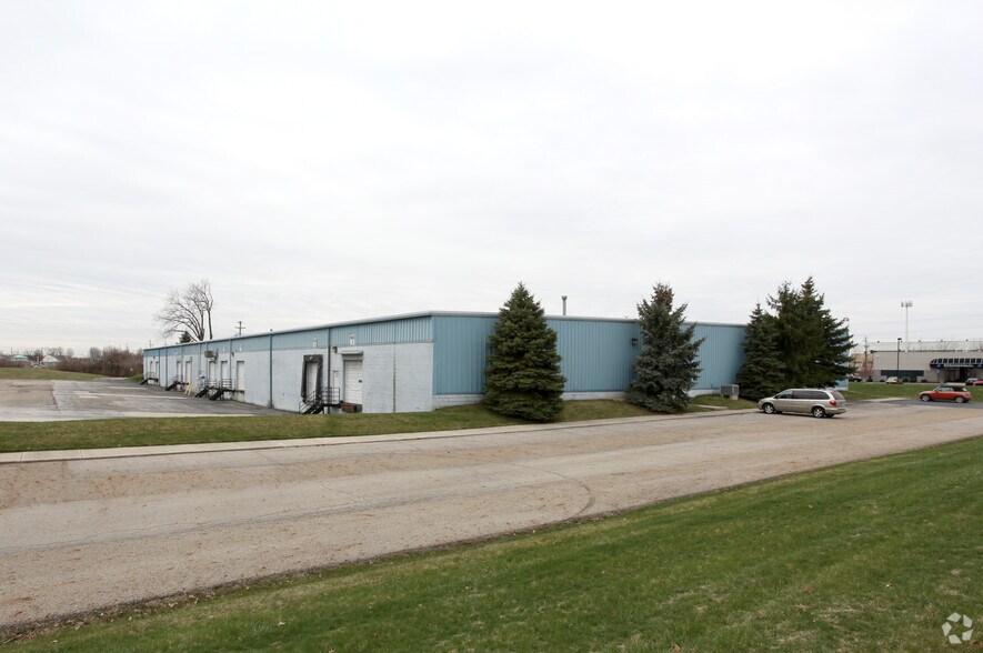 More Photos Of 240 Outerbelt St, Columbus Industrial For Sale