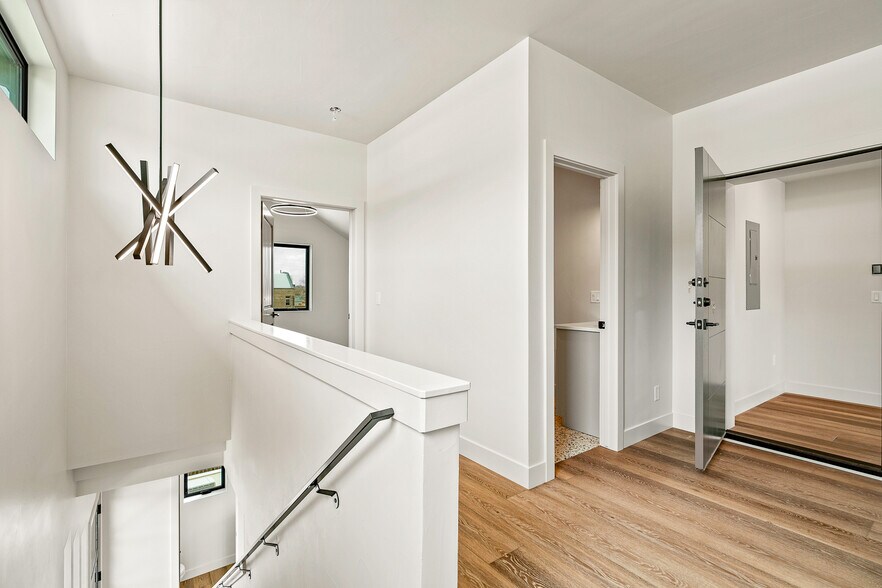 More Photos Of 421 Chestnut St, Buena Vista Apartments For Sale