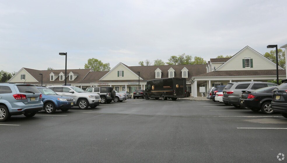 More Photos Of 281 Triangle Rd, Hillsborough Freestanding For Lease