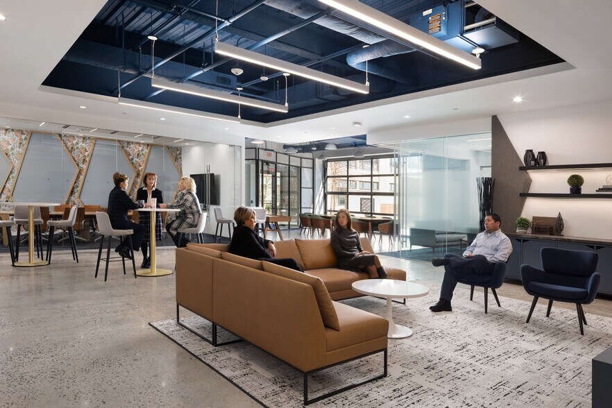 More Photos Of 5870 Trinity Pky, Centreville Office For Lease