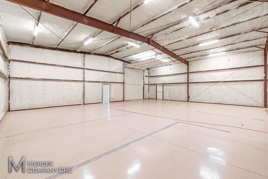 More Photos Of 240 Silver Ln, Edmond Warehouse For Sale
