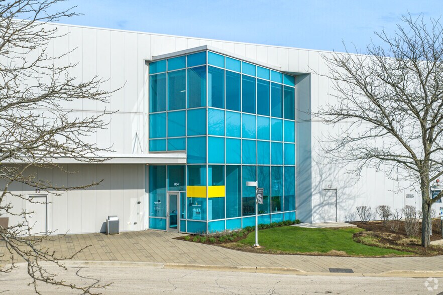 More Photos Of 1930 Innovation Way, Libertyville Manufacturing For Lease
