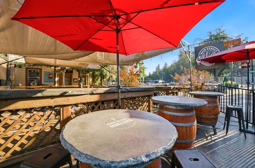 More Photos Of 589 Main St, Placerville Restaurant For Sale