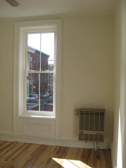 More Photos Of 89 Church St, Canajoharie Storefront Retail Residential For Lease
