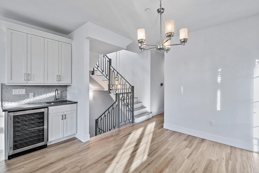 More Photos Of 3770 County Line Rd, Tequesta Apartments For Sale