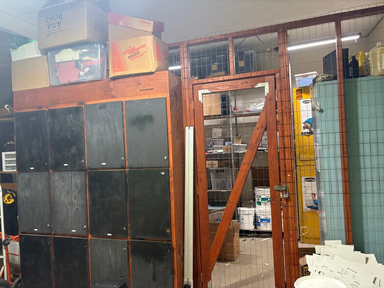 More Photos Of 2055 S Main St, Akron Office For Lease