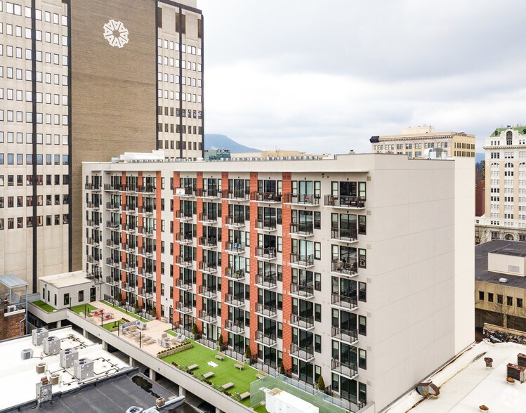 More Photos Of 728 Market St, Chattanooga Apartments For Sale