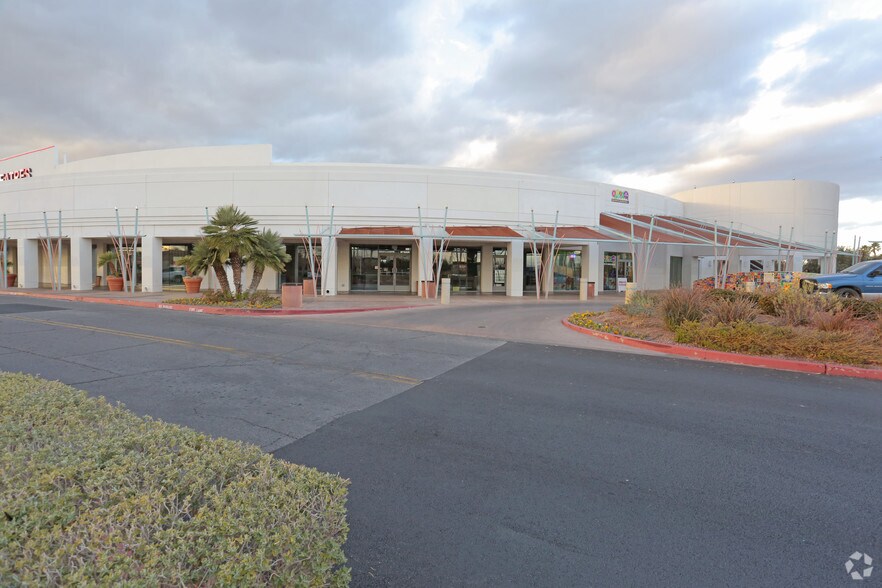 More Photos Of 4300 E Sunset Rd, Henderson Movie Theatre For Lease