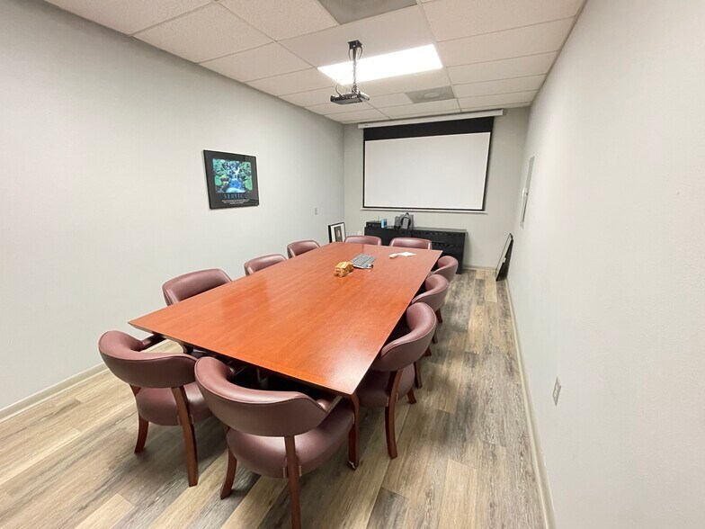 More Photos Of 3715 NW 97th Blvd, Gainesville Office For Lease