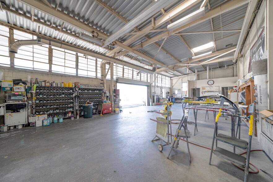 More Photos Of 2501 Tyler Ave, El Monte Warehouse For Sale