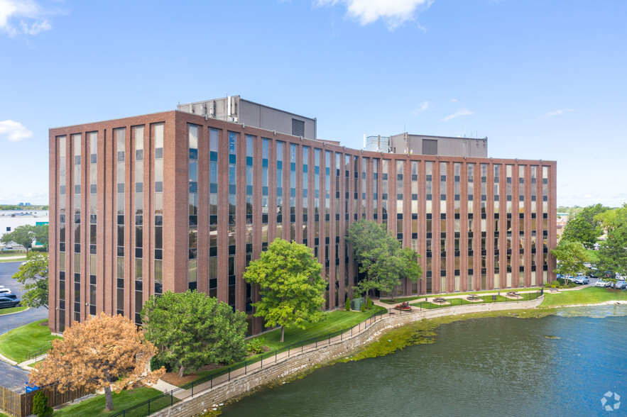 Primary Photo Of 1699 Wall St, Mount Prospect Office For Lease