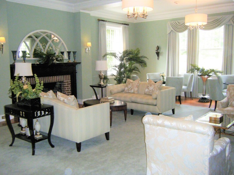 More Photos Of 204 N Buchanan Blvd, Durham Hotel For Sale