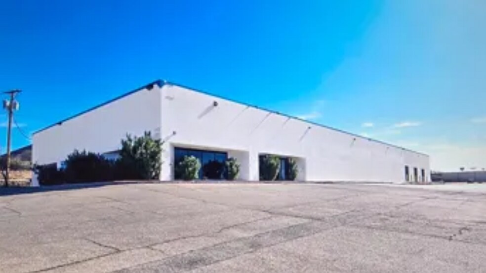 More Photos Of 11330 James Watt Dr, El Paso Showroom For Lease