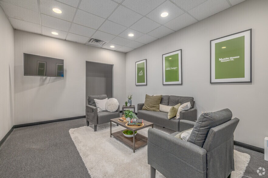 More Photos Of 101 Century 21 Dr, Jacksonville Office For Lease