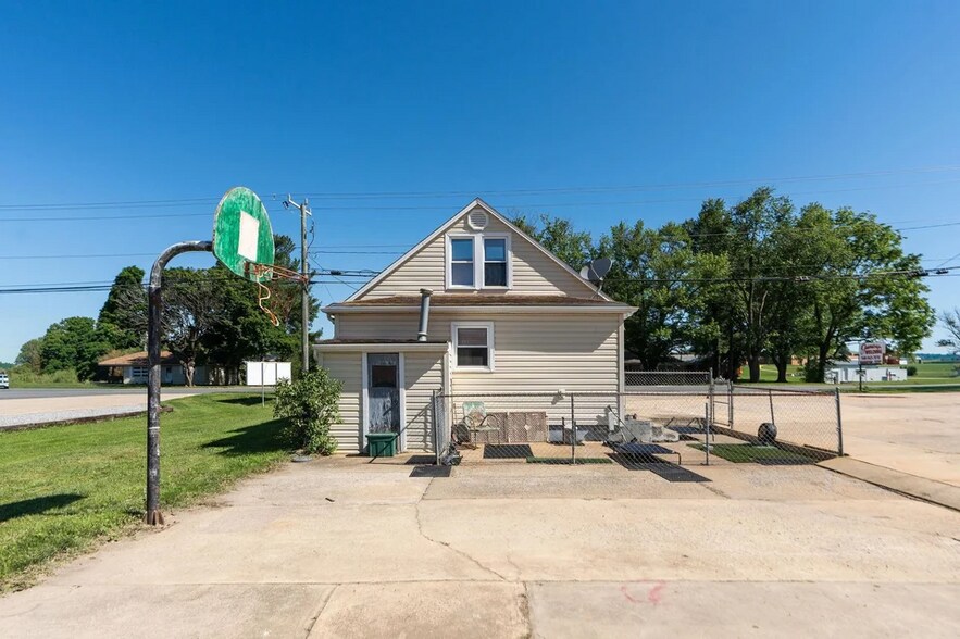 More Photos Of 3231 Stuarts Draft Hwy, Stuarts Draft Warehouse For Sale