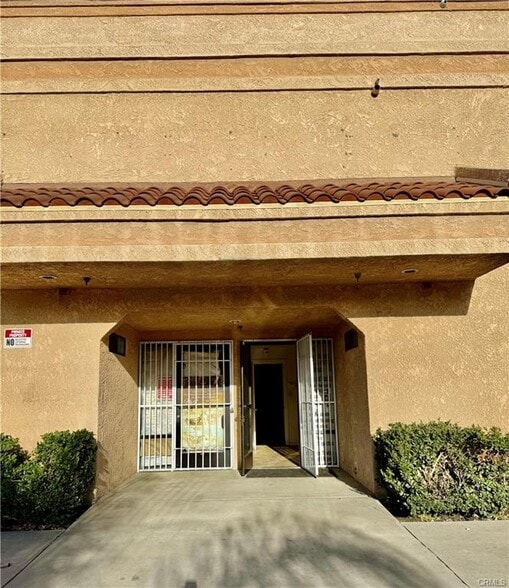 More Photos Of 478 N Scovell Ave, San Jacinto Warehouse For Sale