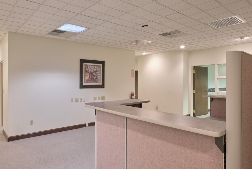 More Photos Of 1908 W Allen St, Allentown Office For Lease