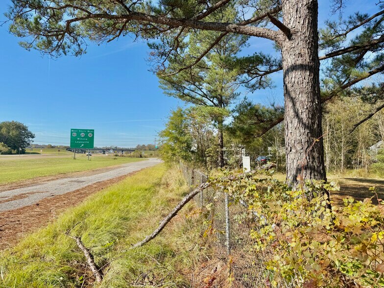 More Photos Of 66 Boyd Rd, Starkville Specialty For Sale