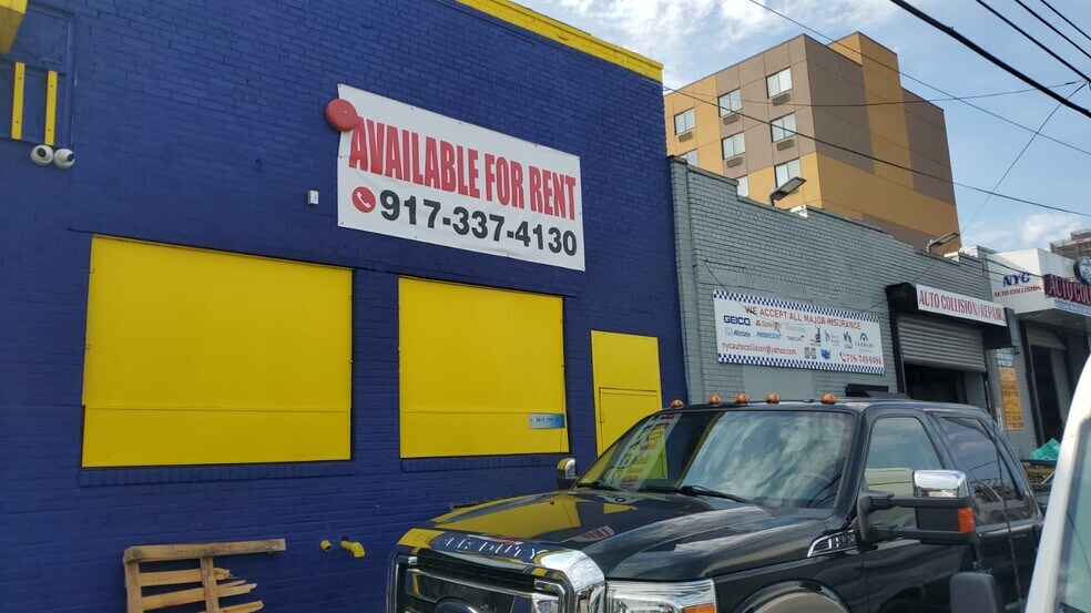 More Photos Of 3817 23rd St, Long Island City Warehouse For Lease